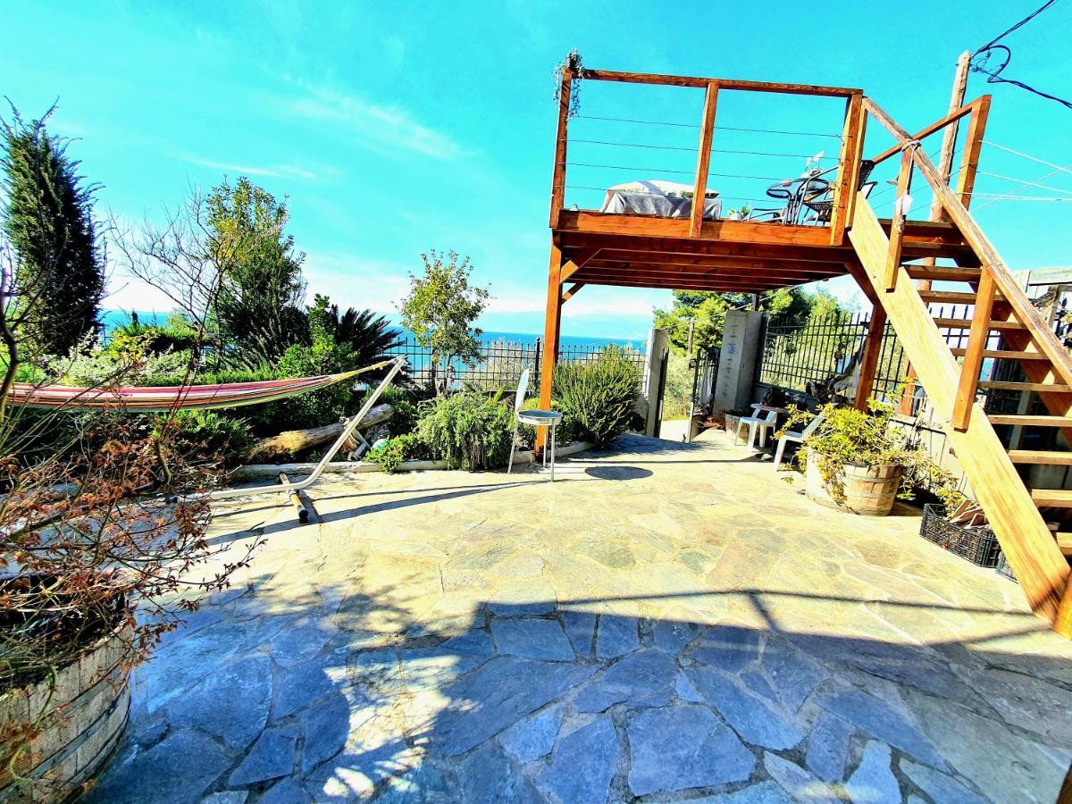 Magical View Studios Asproneri, กาเมนาวูร์ลา ภายนอก รูปภาพ